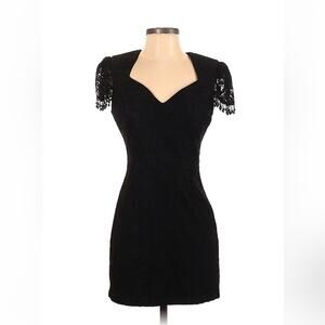 Twelve by Twelve lace overlay little black dress cocktail party, small